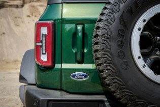 2022 Ford Bronco in Eruption Green